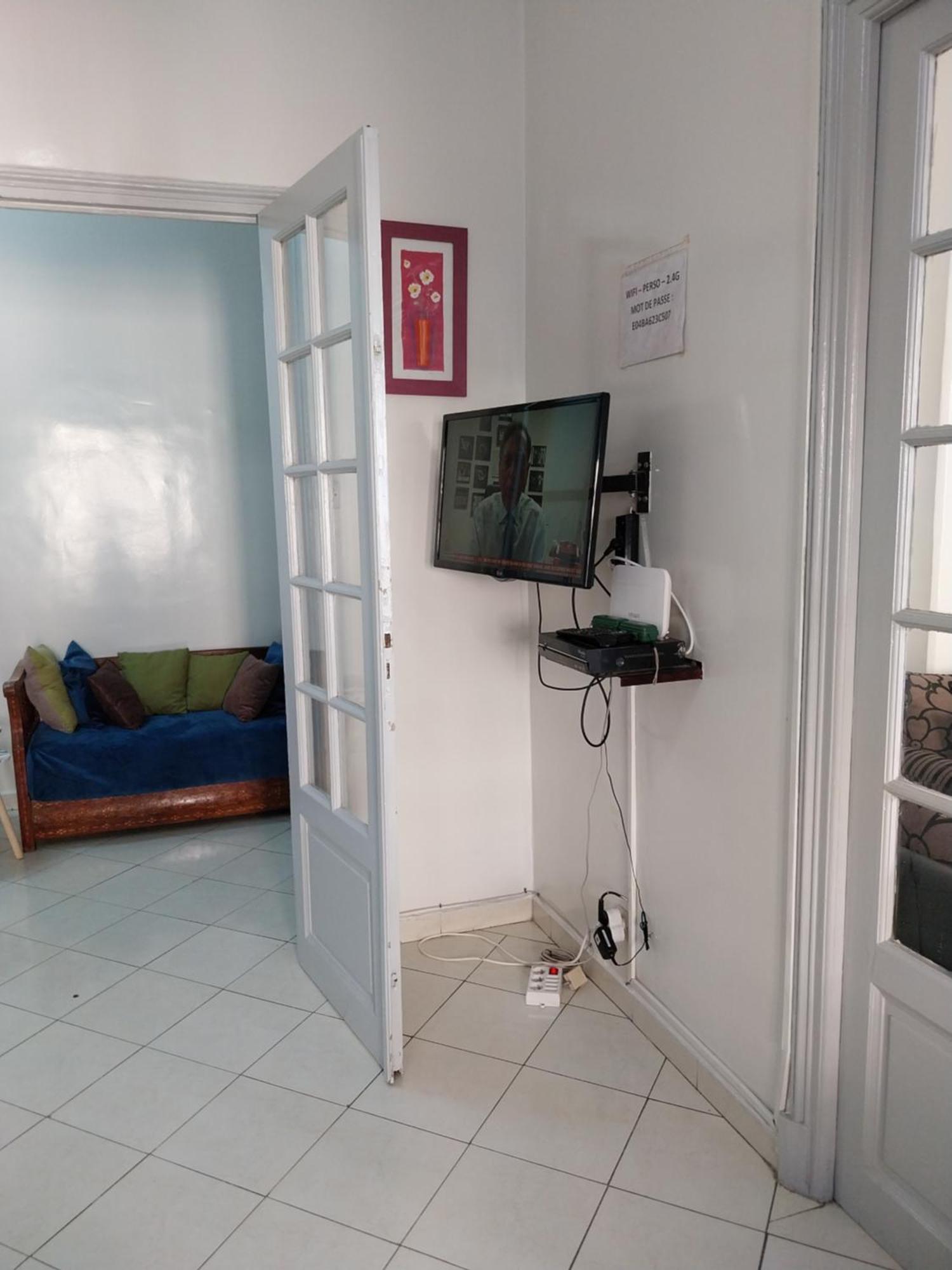 Cosy Art Deco Apart Welcome To James'S คาซาบลังกา ภายนอก รูปภาพ